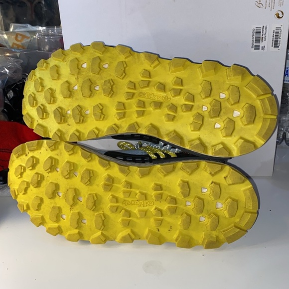 ADIDAS NMD HU PHARRELL INSPIRATION PACK CLEAR SKY - Picture 8 of 10